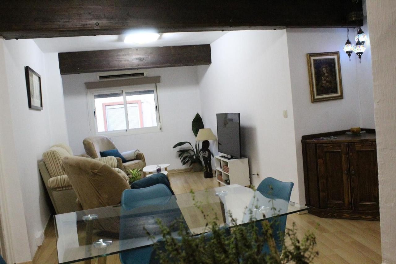 Al Pie Del Camarin Con Parking Gratis Apartment Jaén Екстериор снимка