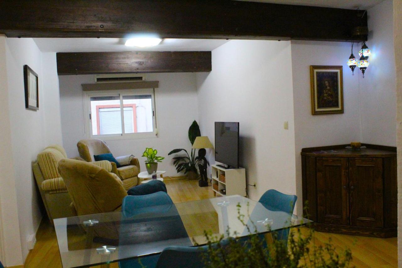 Al Pie Del Camarin Con Parking Gratis Apartment Jaén Екстериор снимка