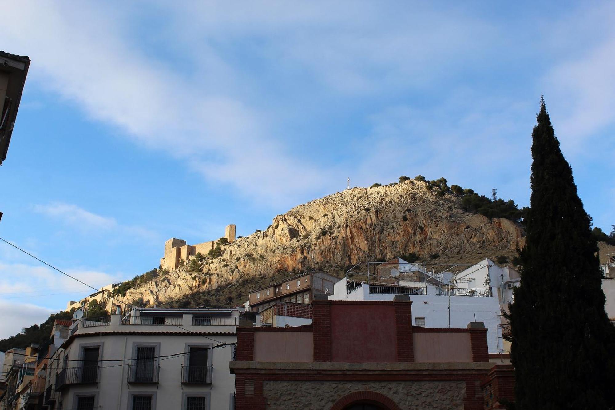 Al Pie Del Camarin Con Parking Gratis Apartment Jaén Екстериор снимка